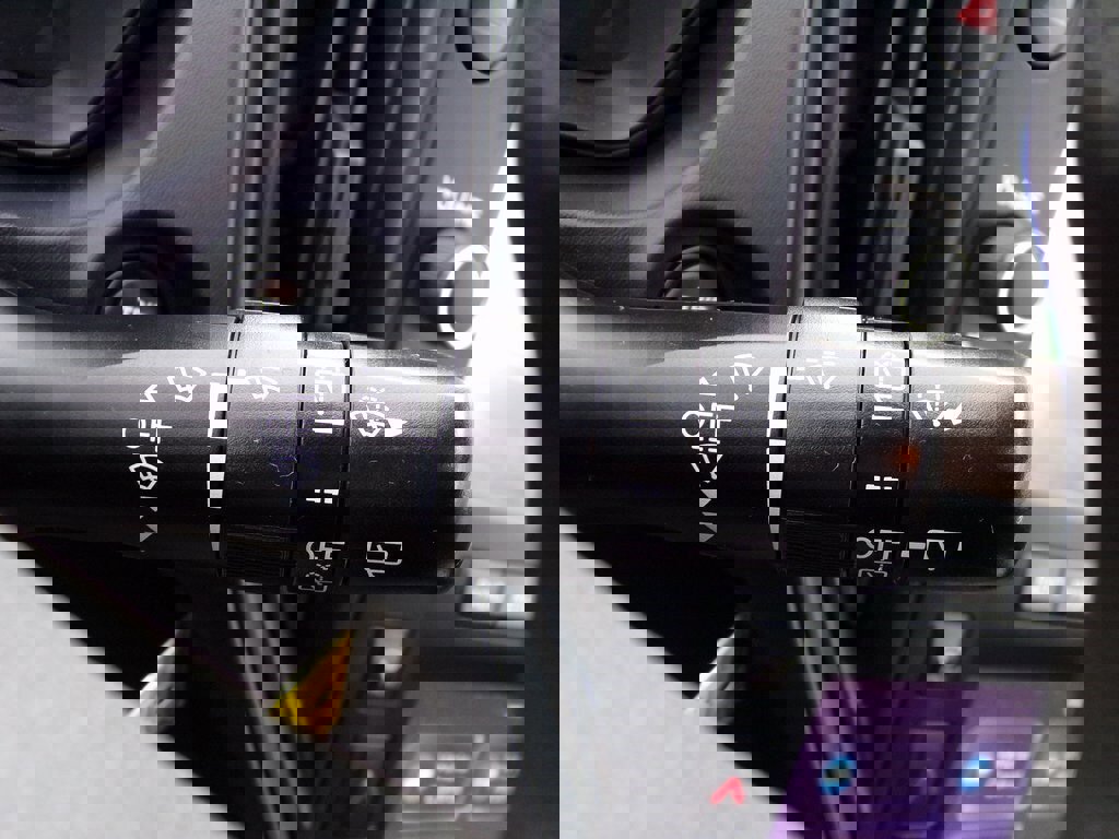 Used 2024 Subaru Impreza 2.0i image 25