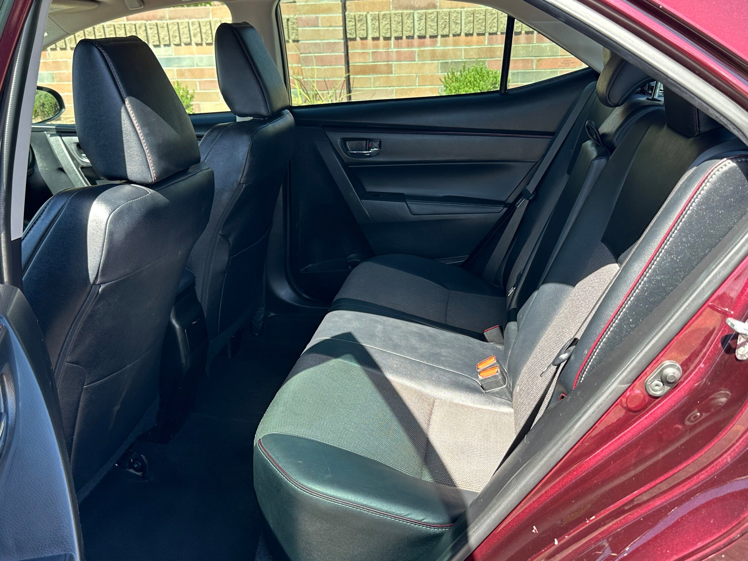 Used 2017 Toyota Corolla SE 50th Anniversary image 7