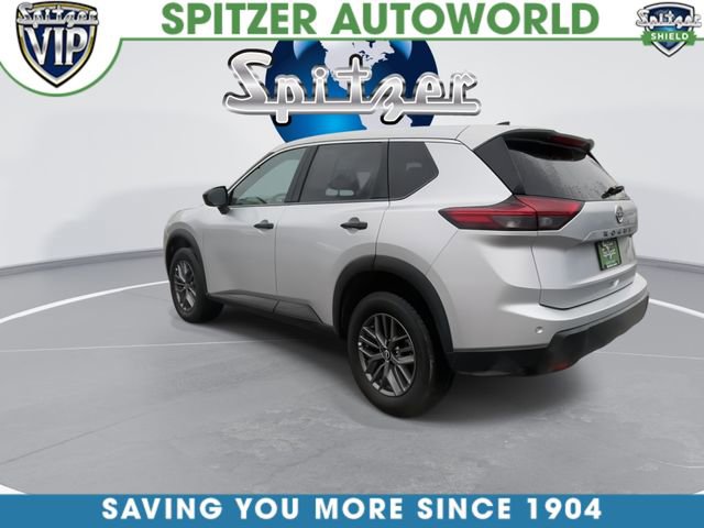 Used 2024 Nissan Rogue S image 7