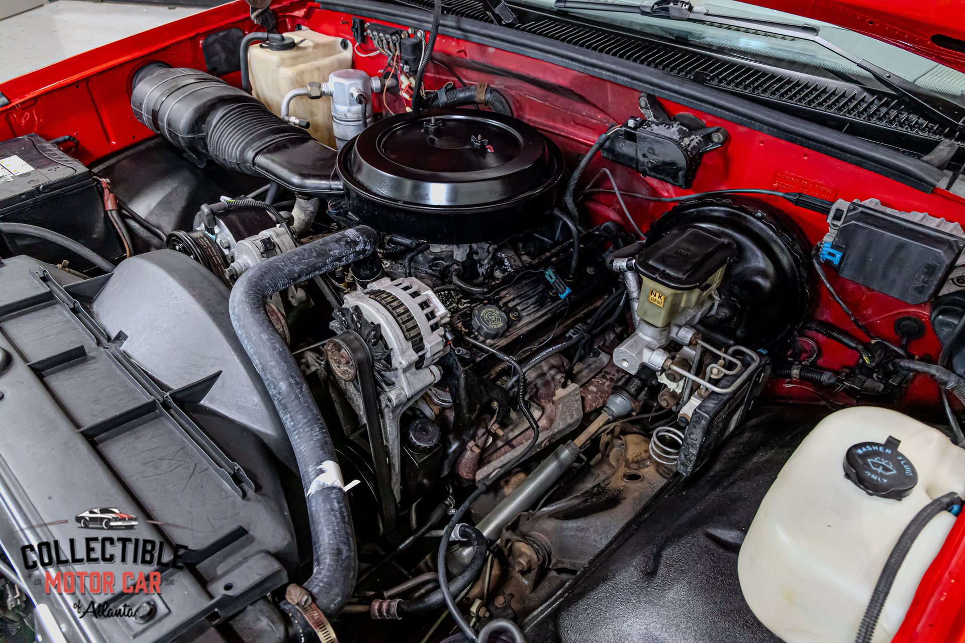 Used 1992 Chevrolet Silverado 1500 2WD Regular Cab image 92