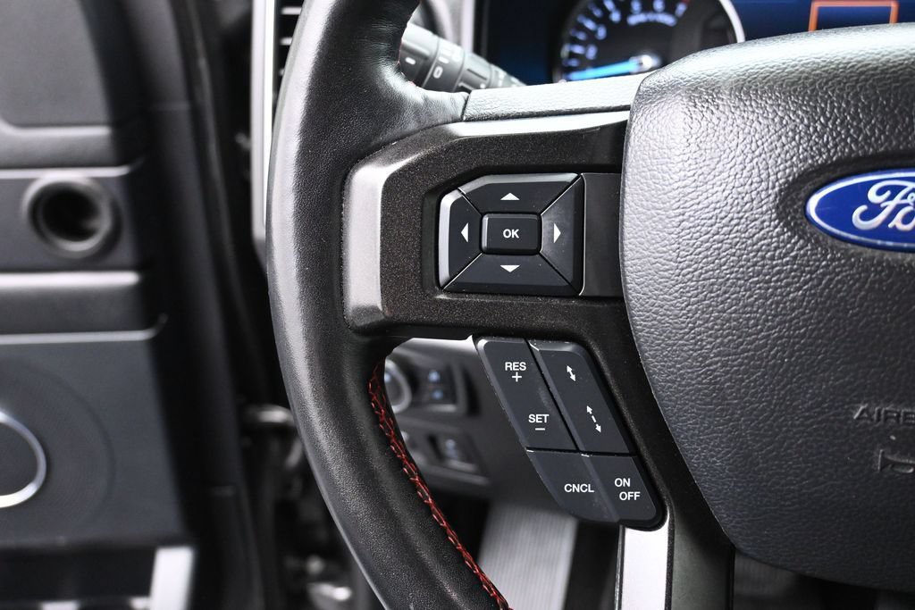 Used 2019 Ford Expedition Limited w/ Equipment Group 303A AWD/4WD image 31