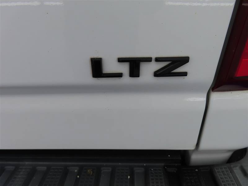 Used 2020 Chevrolet Silverado 2500 LTZ w/ Z71 Off-Road Package AWD/4WD image 9