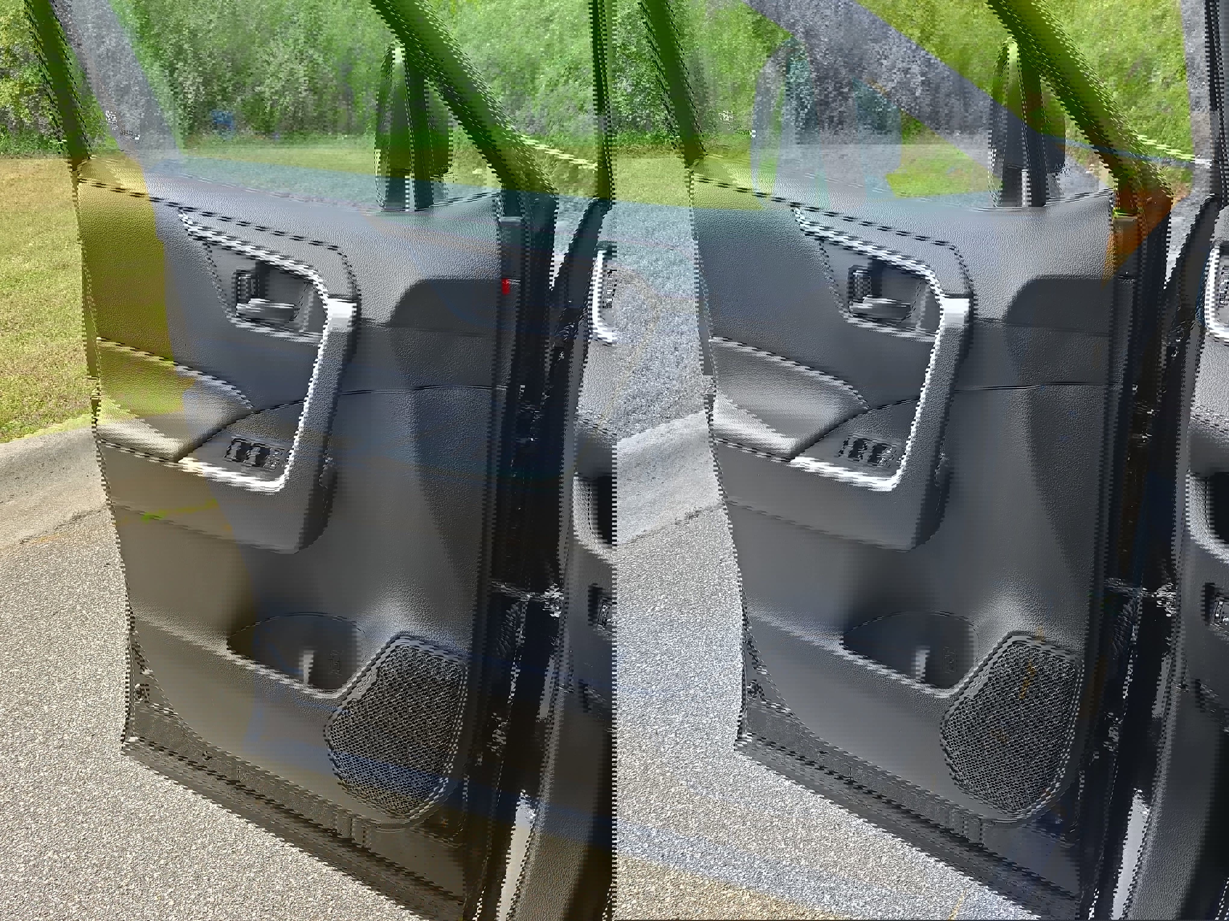 Used 2023 Toyota RAV4 LE image 25