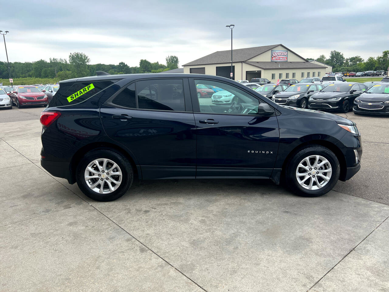 Used 2021 Chevrolet Equinox LS w/ LS Convenience Package image 4
