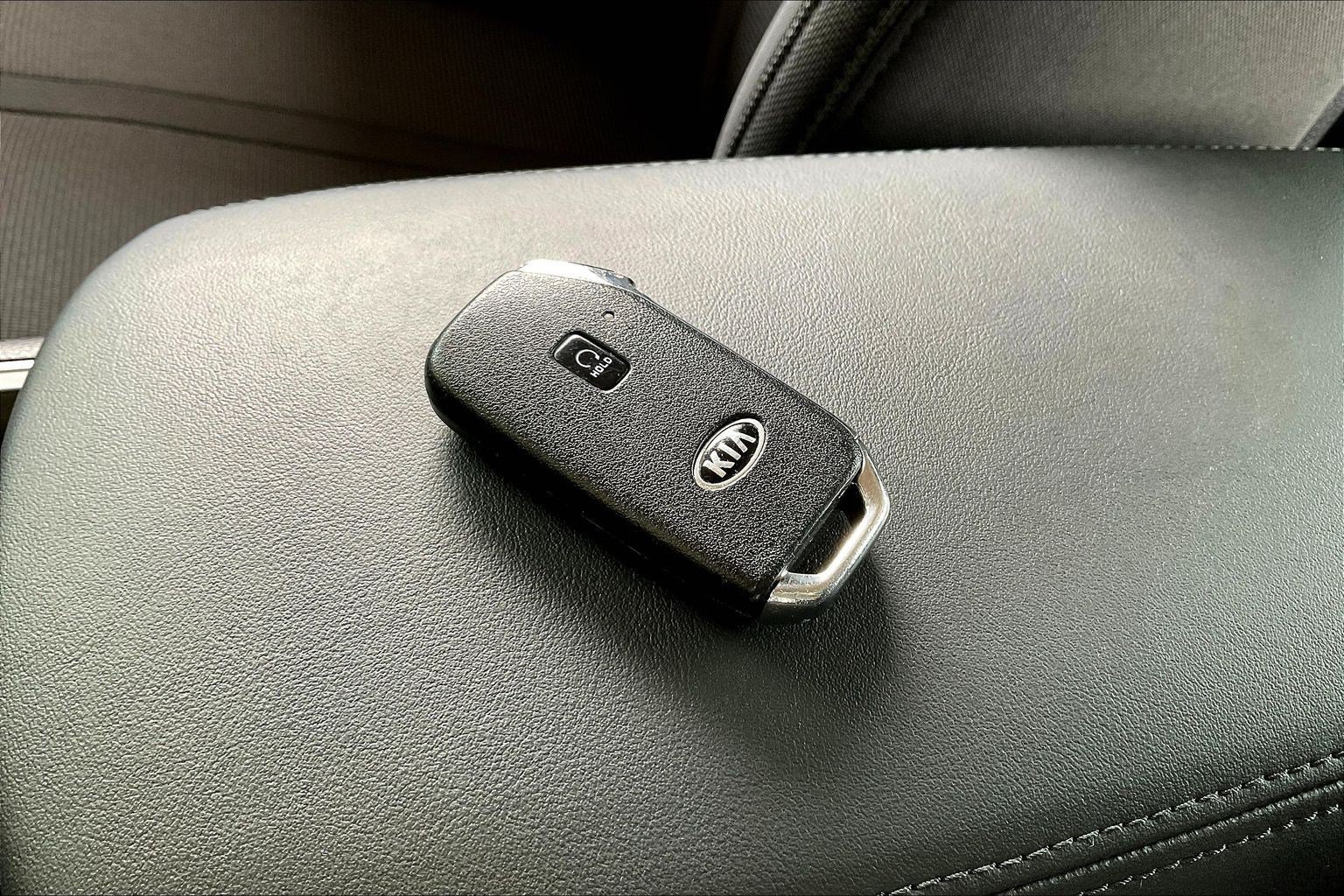Used 2021 Kia K5 LXS FWD image 31