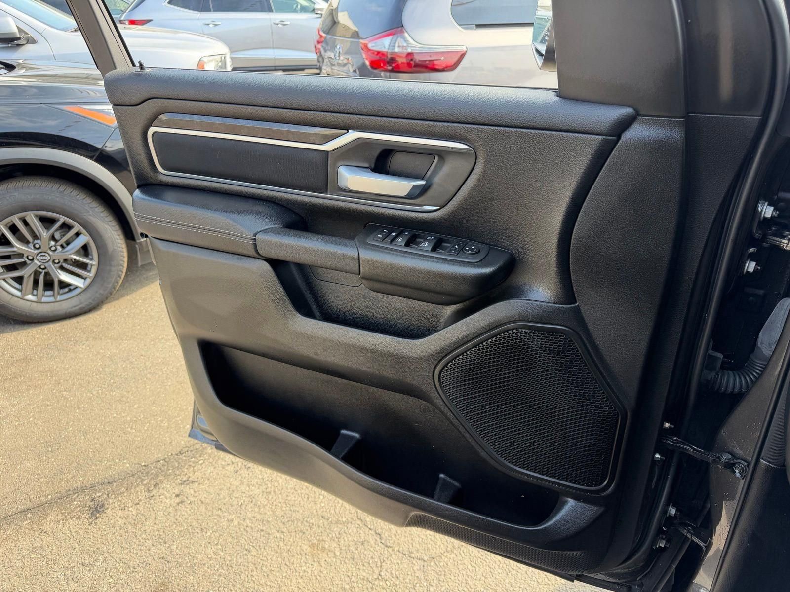 Used 2024 RAM 1500 Big Horn AWD/4WD image 26