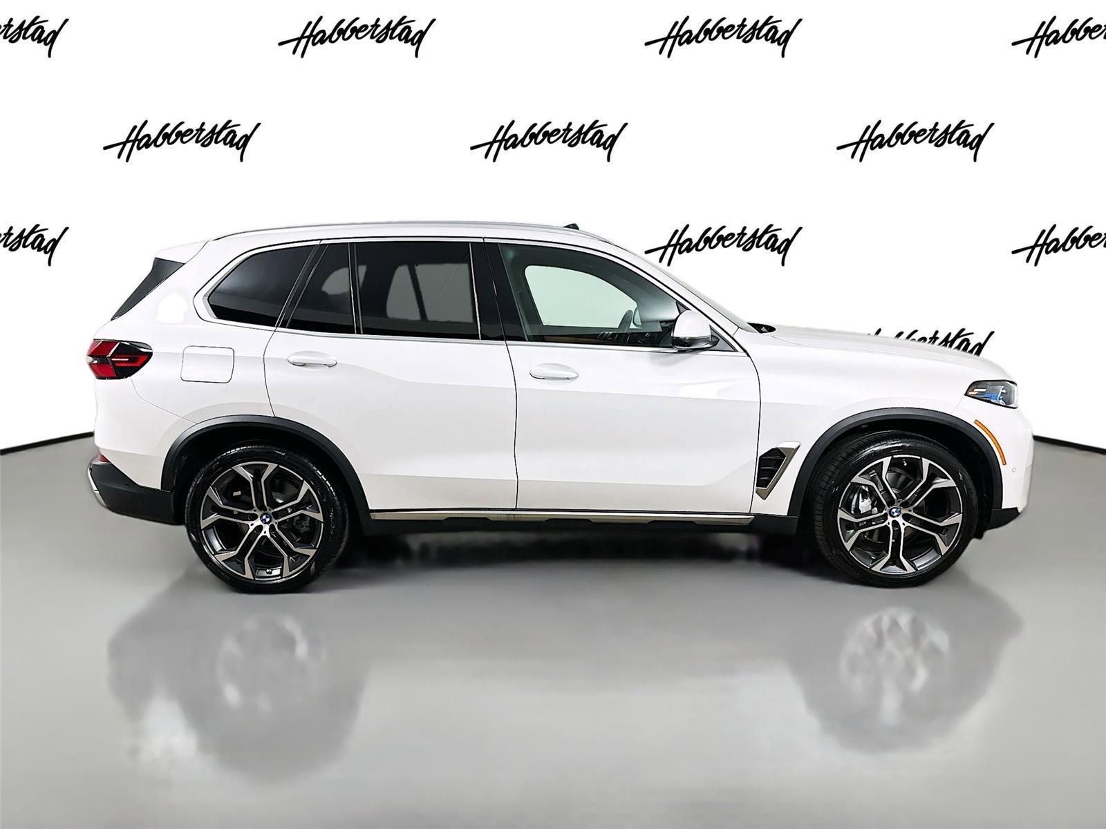 New 2026 BMW X5 xDrive40i image 4
