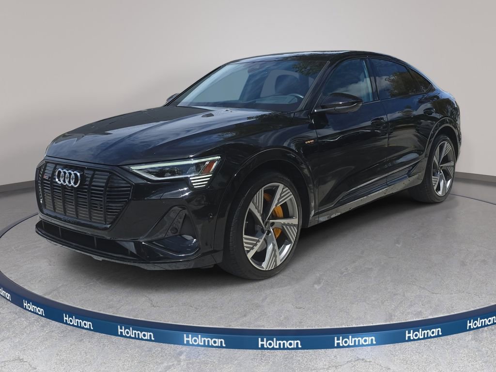 Used 2023 Audi e-tron Prestige w/ Prestige Package image 1