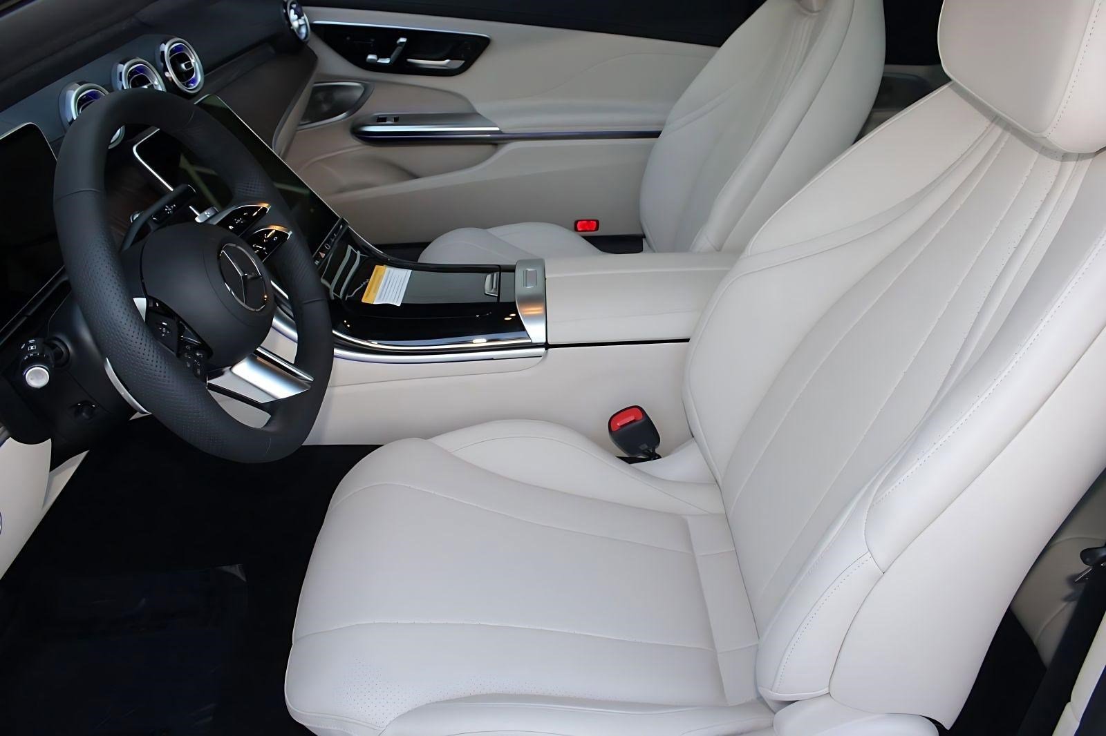 Used 2026 Mercedes-Benz CLE 300 4MATIC Coupe image 19