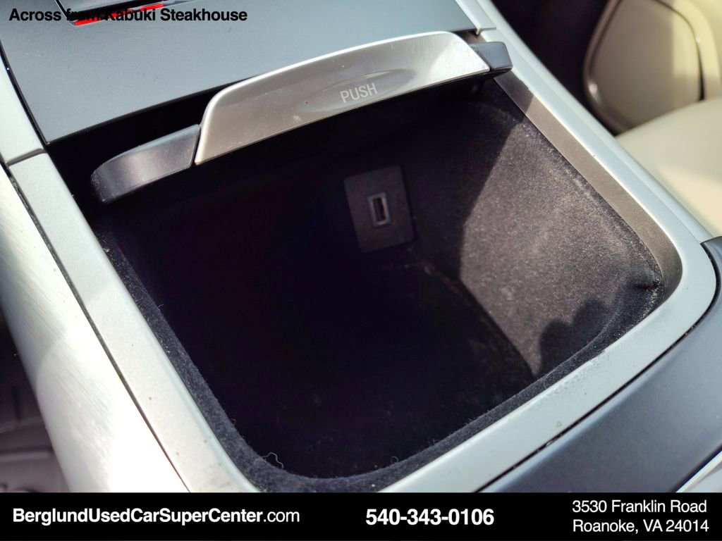 Used 2020 Lincoln Nautilus Premier w/ Equipment Group 101A image 27