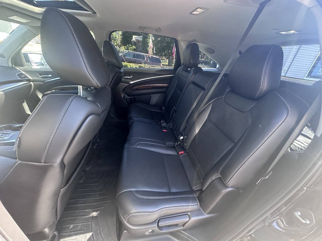 Used 2020 Acura MDX w/ Technology Package AWD/4WD image 15