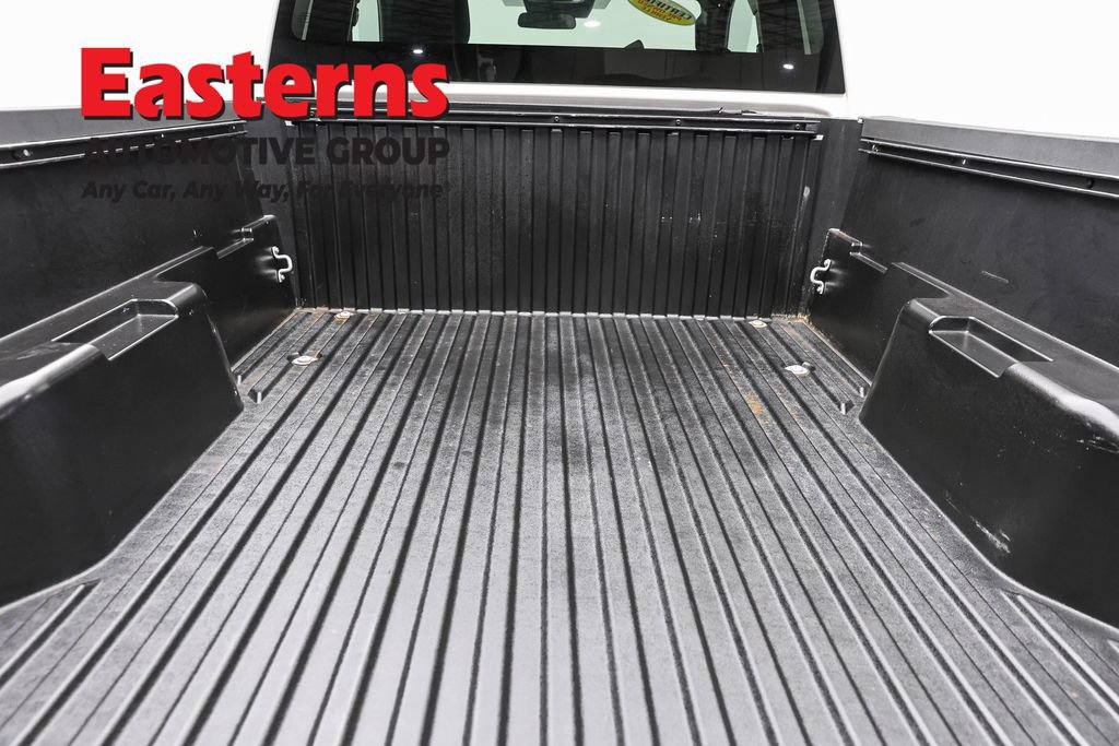 Used 2024 Toyota Tacoma SR RWD image 9