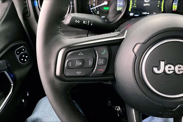 Used 2025 Jeep Wrangler Unlimited Rubicon 4xe w/ Safety Group image 27