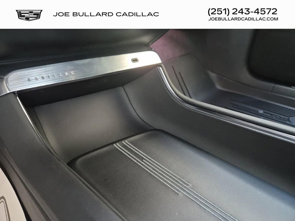 New 2026 Cadillac Lyriq Sport w/ LPO, Floor Liner Package AWD/4WD image 34