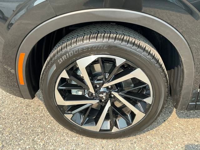 New 2025 Mitsubishi Outlander SEL image 11