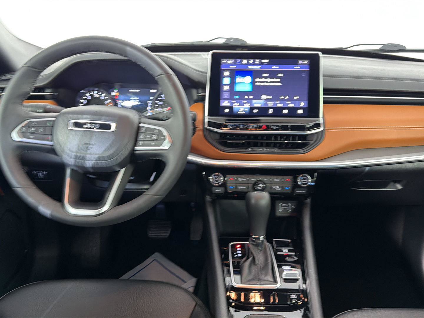 Used 2024 Jeep Compass Limited AWD/4WD image 18