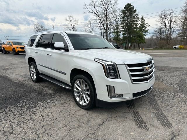 Used 2019 Cadillac Escalade Luxury image 7