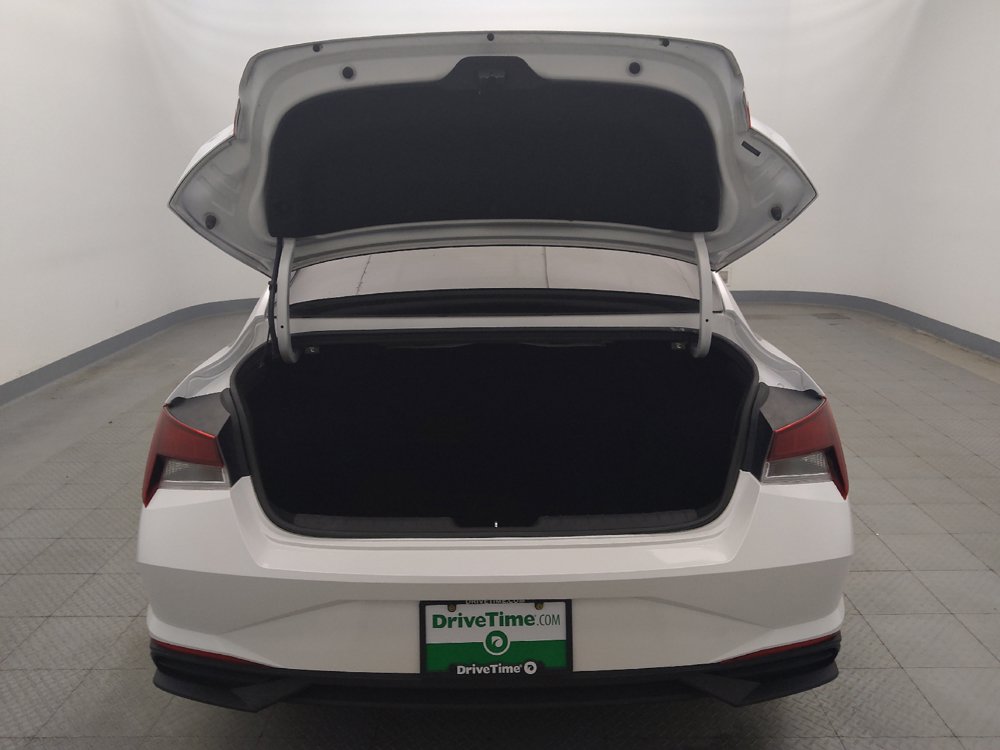 Used 2022 Hyundai Elantra SEL FWD image 29