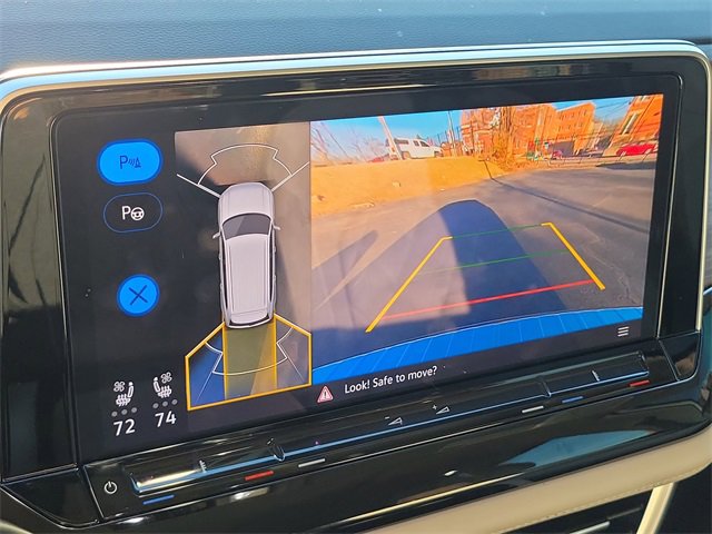 Used 2024 Volkswagen Atlas SEL Premium R-Line image 14