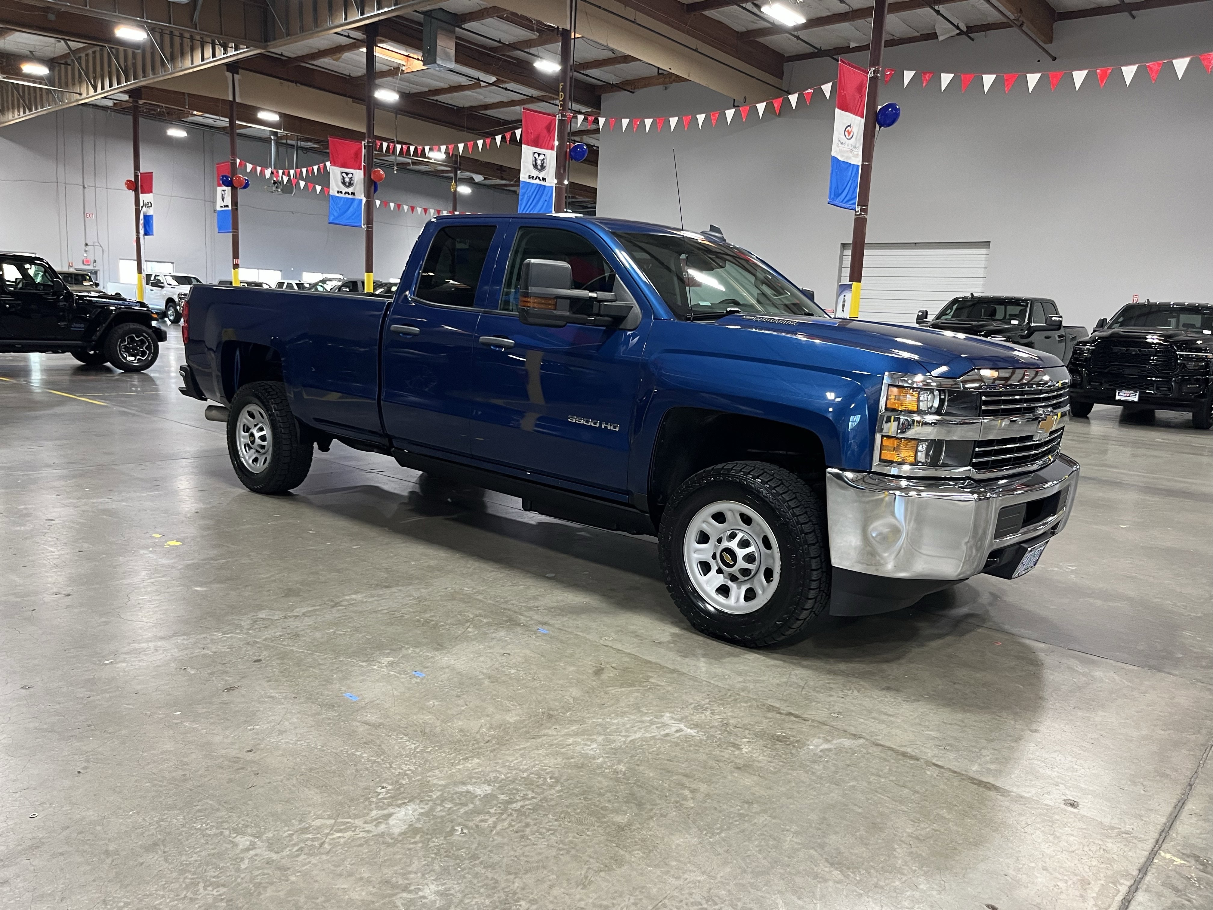 Used 2016 Chevrolet Silverado 3500 W/T w/ WT Convenience Package RWD image 7