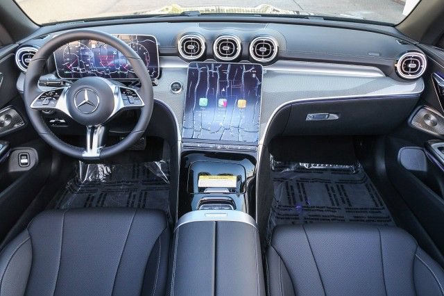 Used 2025 Mercedes-Benz CLE 300 4MATIC Cabriolet image 13