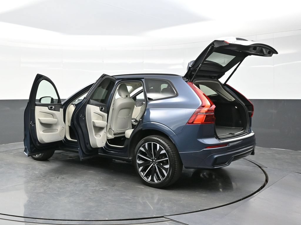 New 2026 Volvo XC60 B5 Ultra w/ Climate Package AWD/4WD image 47