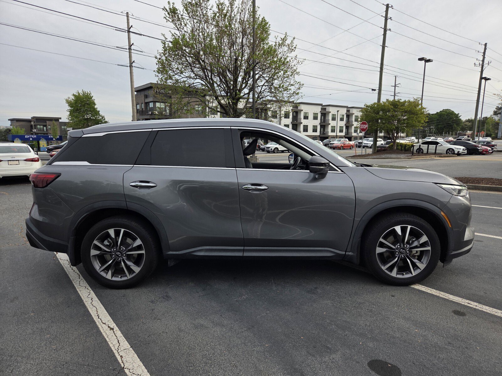 Used 2023 INFINITI QX60 Luxe AWD/4WD image 5