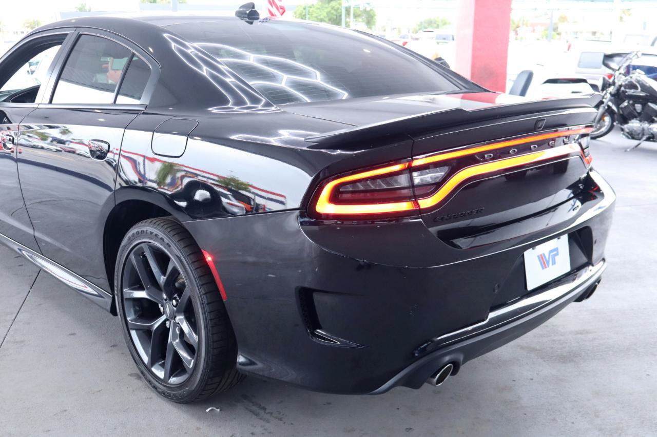 Used 2022 Dodge Charger GT w/ Driver Convenience Group RWD image 9