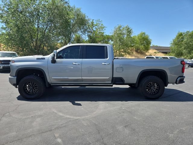 Used 2026 Chevrolet Silverado 3500 High Country w/ Technology Package AWD/4WD image 5