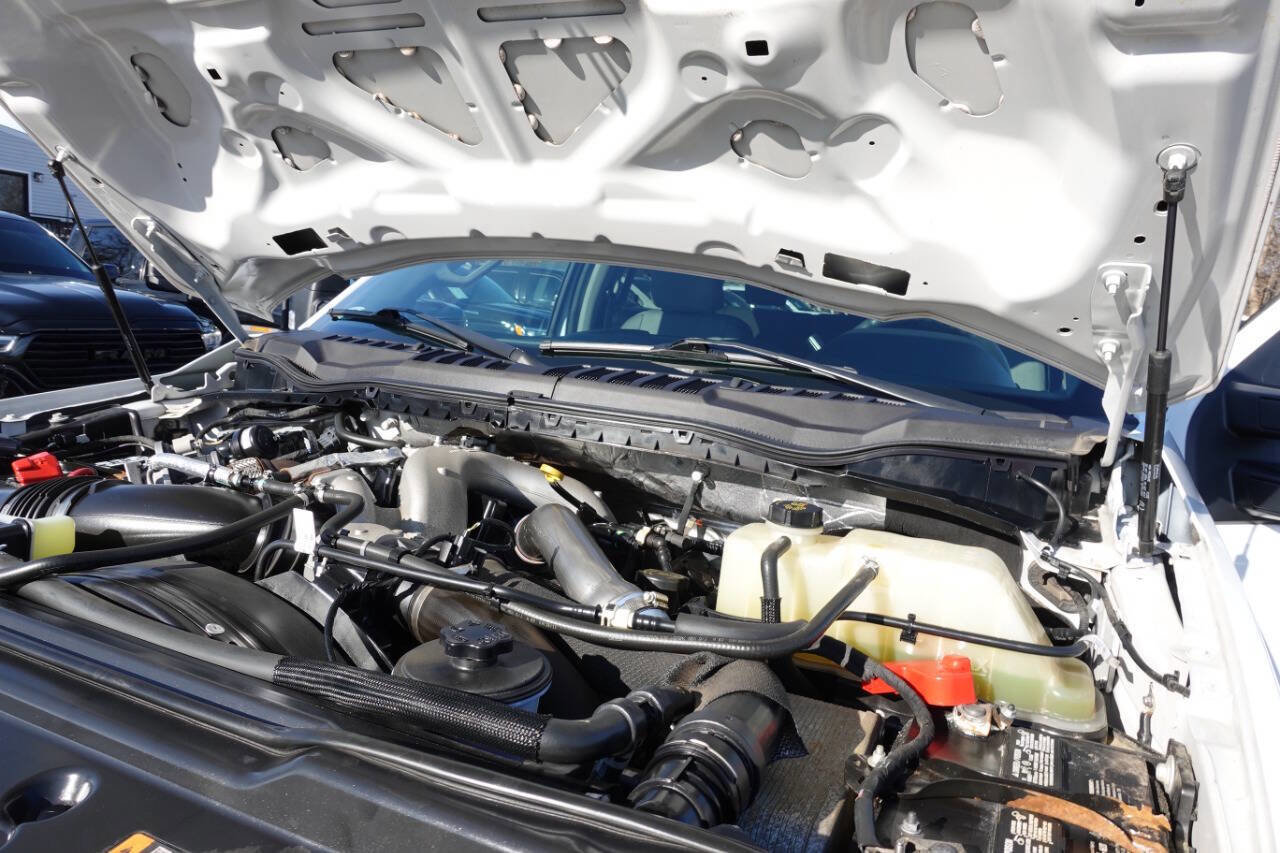 Used 2022 Ford F350 XLT w/ XLT Value Package image 58