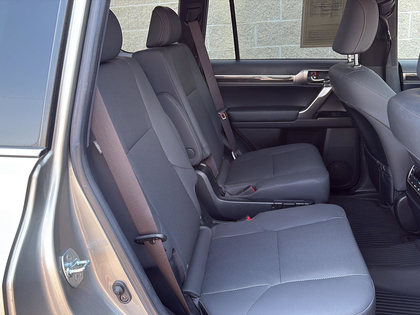 Used 2023 Lexus GX 460 Premium AWD/4WD image 26