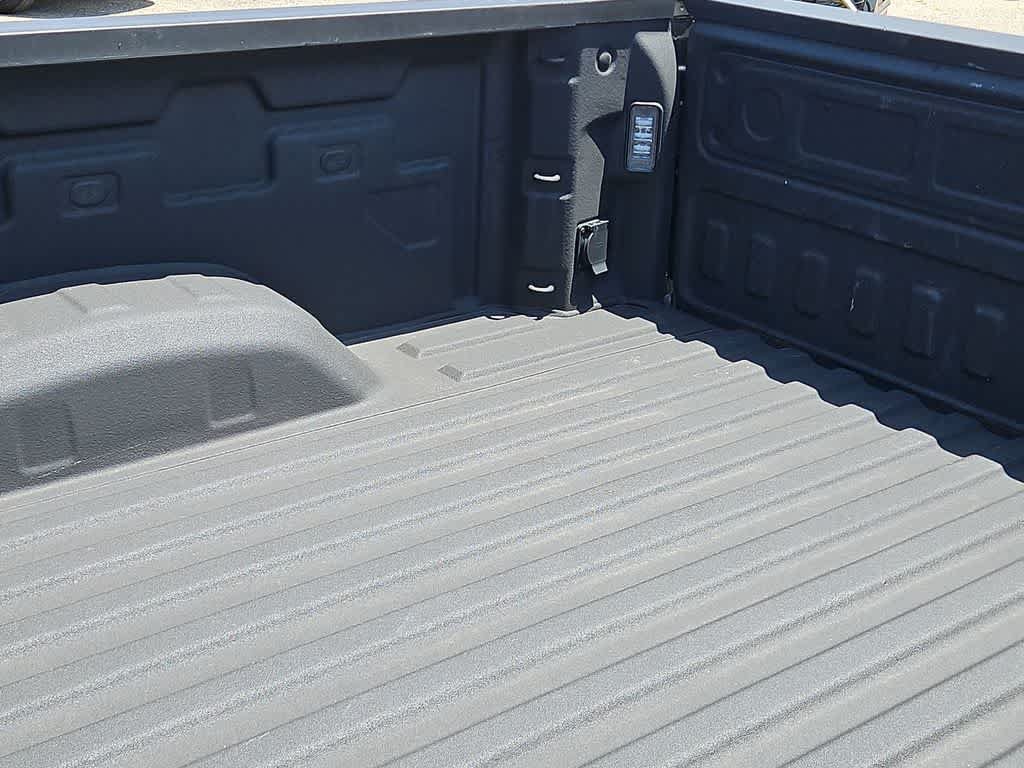 Used 2025 Chevrolet Silverado 2500 Custom w/ Custom Value Package AWD/4WD image 23