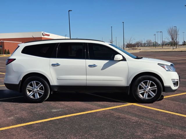 Used 2015 Chevrolet Traverse LT AWD/4WD image 2