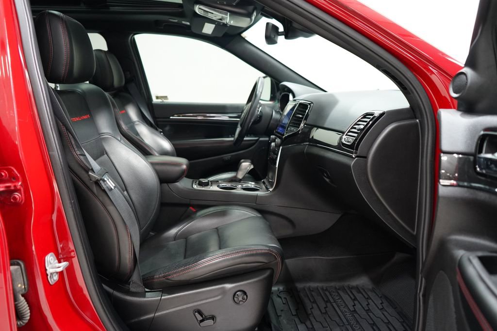 Used 2019 Jeep Grand Cherokee Trailhawk w/ Trailhawk Luxury Group image 36