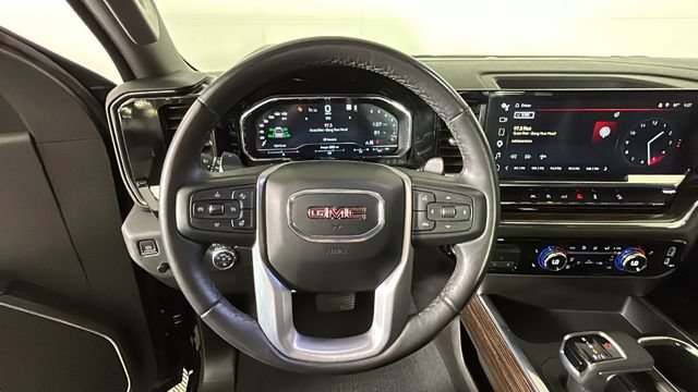 Used 2023 GMC Sierra 1500 Elevation w/ Preferred Package AWD/4WD image 14