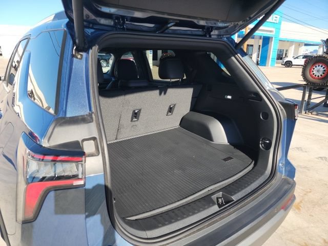 New 2026 Chevrolet Equinox LT w/ Convenience Package II FWD image 21