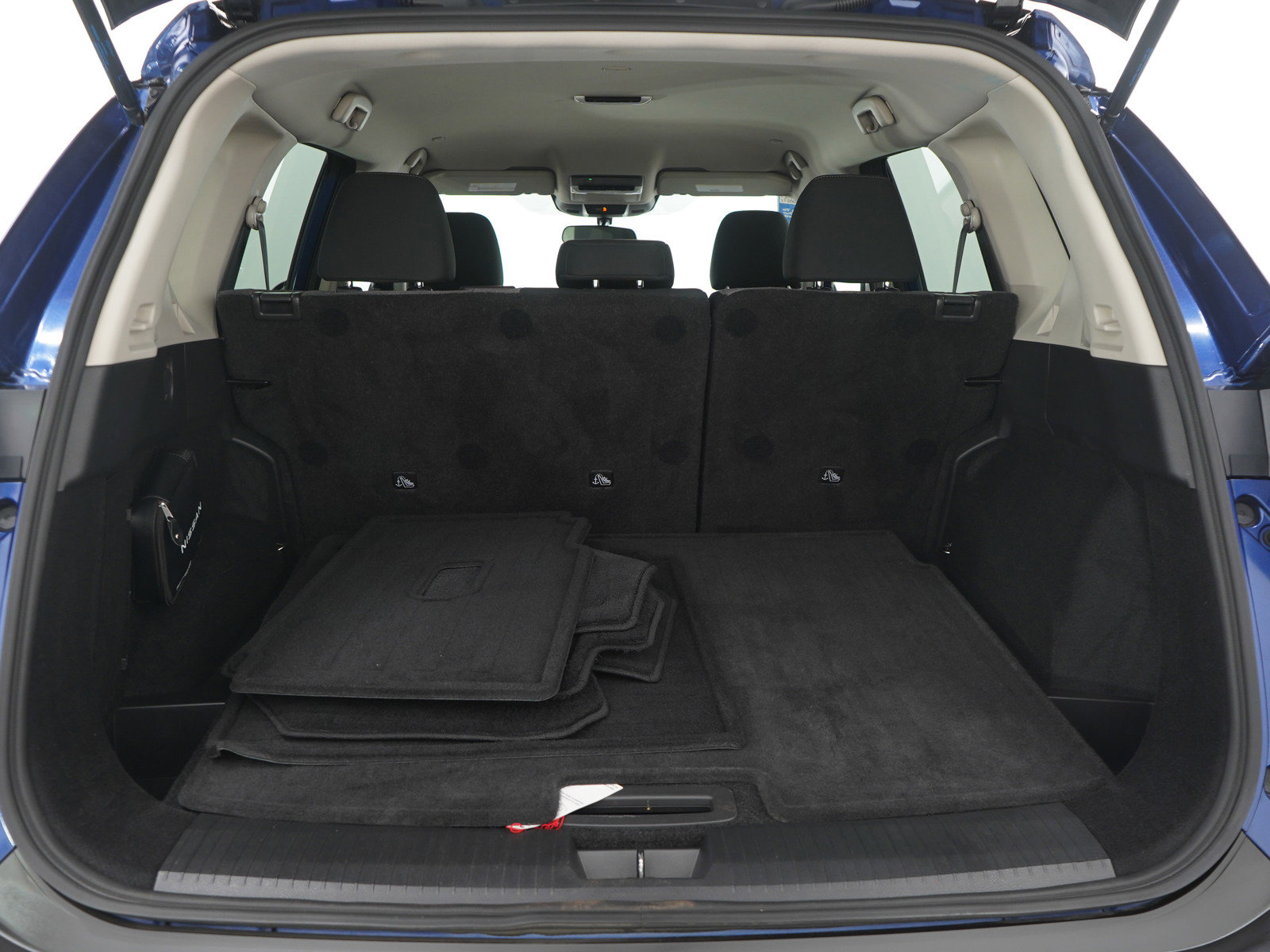 Used 2022 Nissan Rogue SV image 11