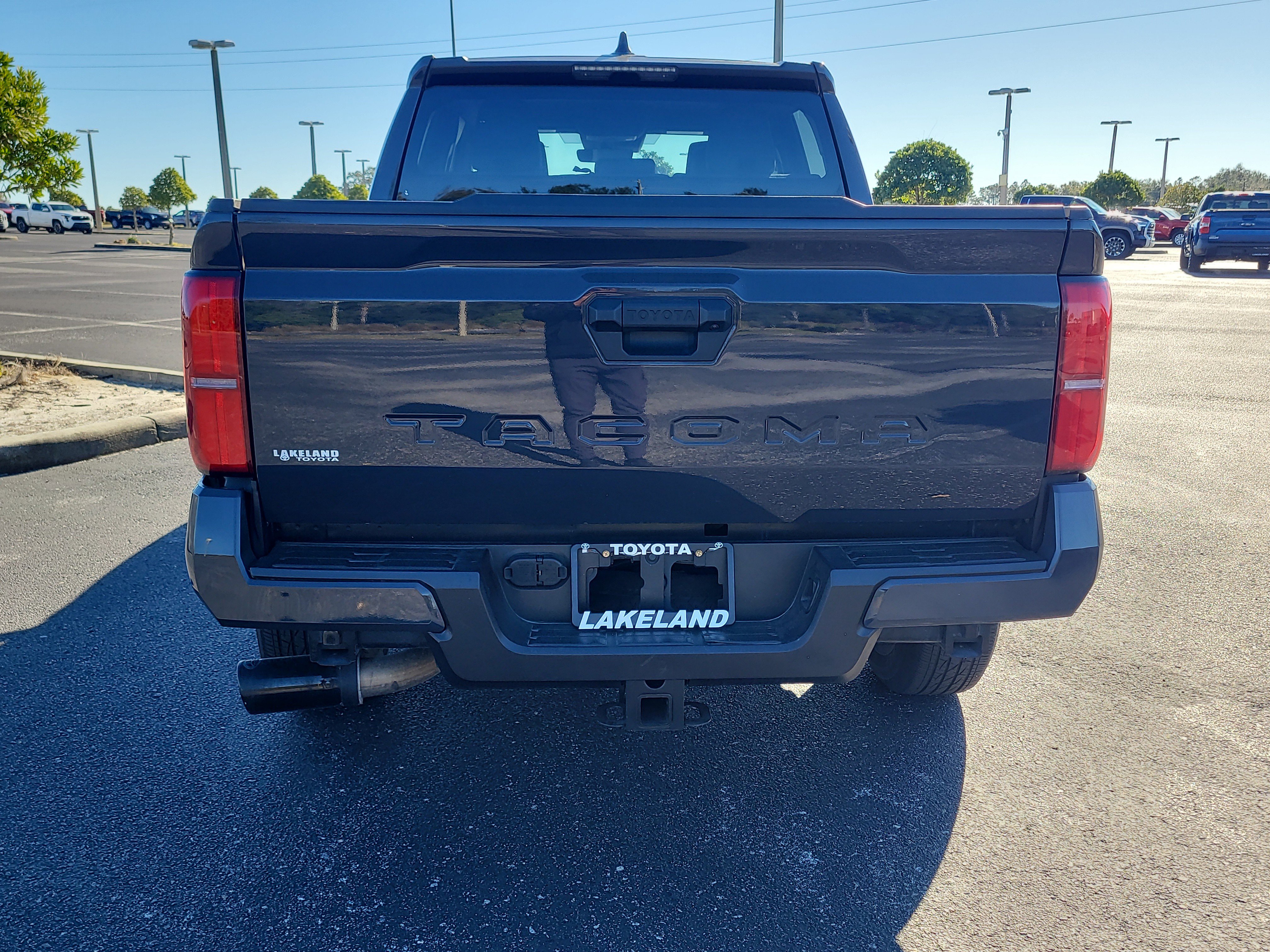 Used 2024 Toyota Tacoma SR5 image 6