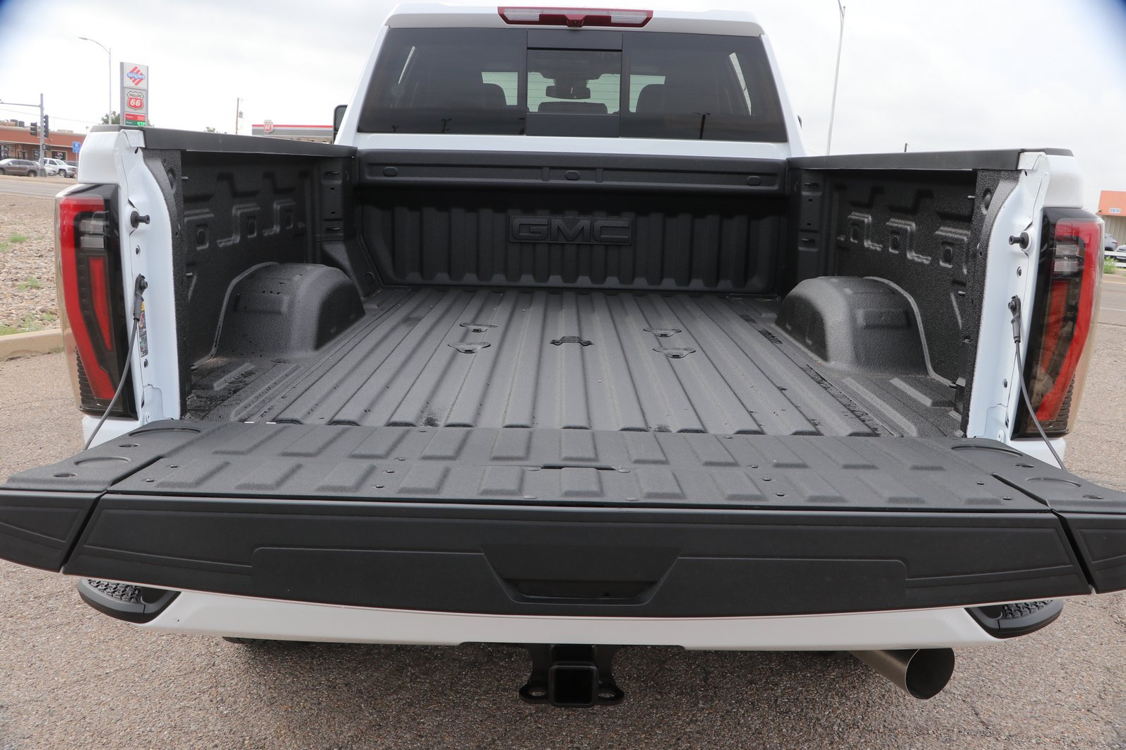 New 2026 GMC Sierra 2500 AT4 AWD/4WD image 29