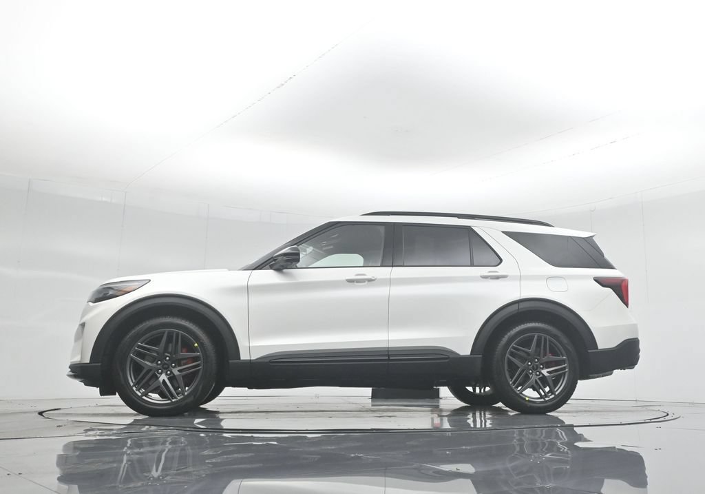 New 2026 Ford Explorer ST w/ Sun And Sound Package AWD/4WD image 7
