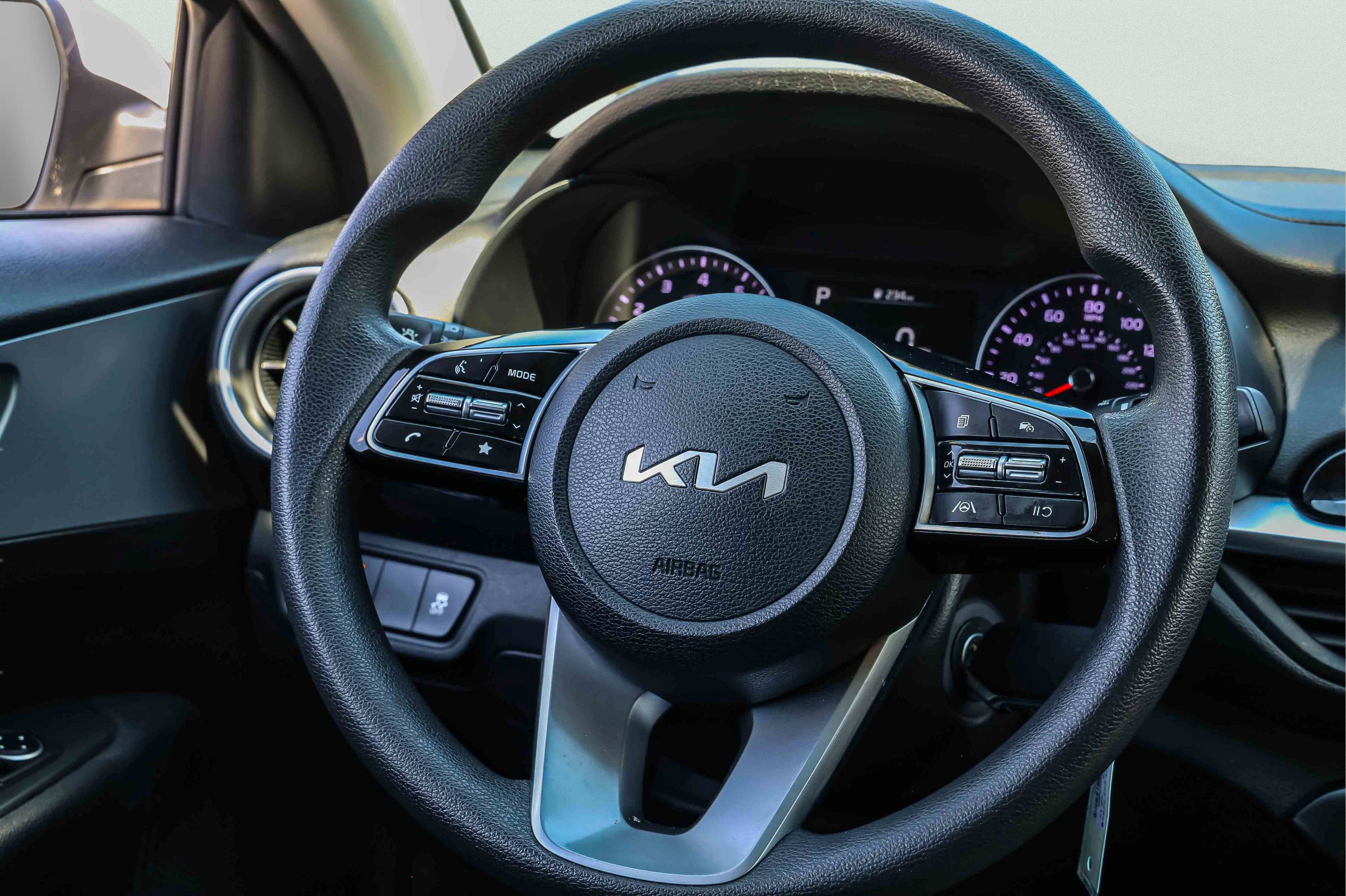 Certified 2023 Kia Forte LXS w/ LXS Technology Package FWD image 14