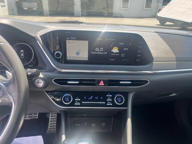Used 2021 Hyundai Sonata SEL Plus w/ Tech Package FWD image 17