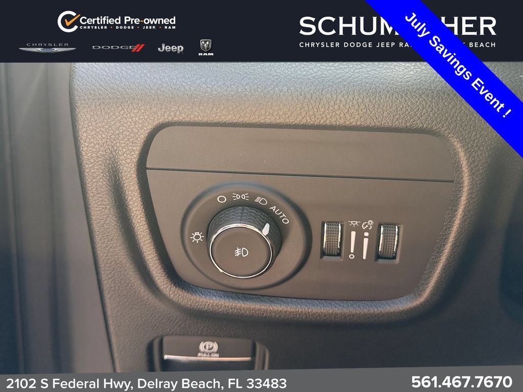 Certified 2024 Jeep Grand Cherokee Limited w/ Luxury Tech Group II RWD image 30