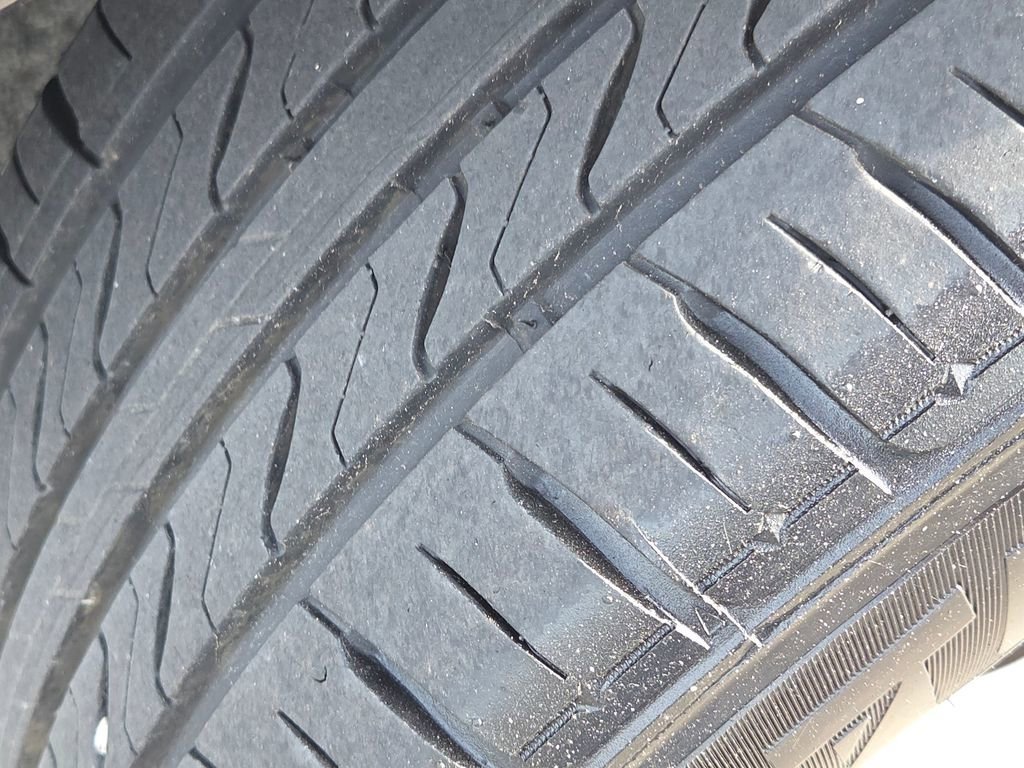 Used 2016 Chevrolet Cruze LT FWD image 18