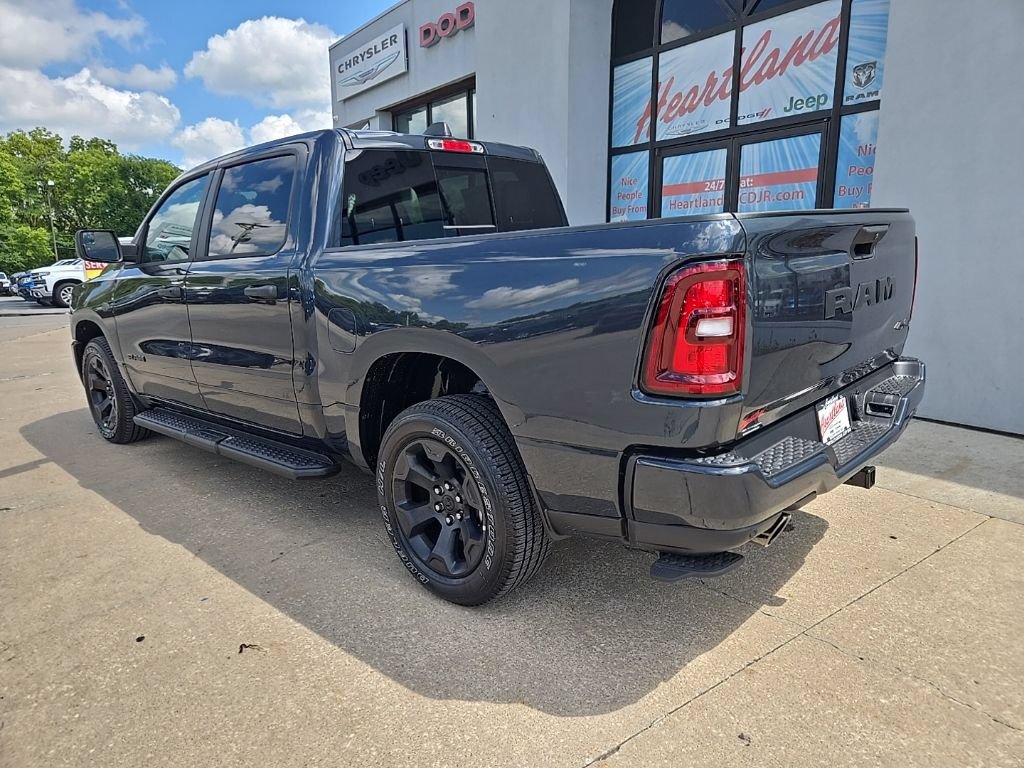 New 2027 RAM 1500 Express AWD/4WD image 6