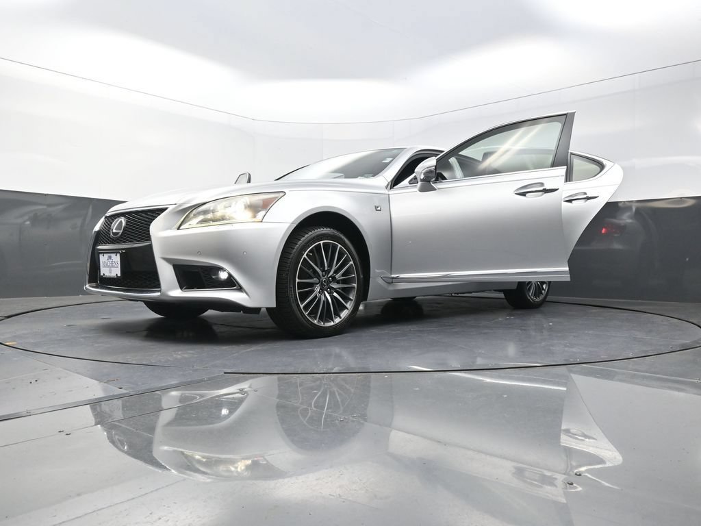 Used 2013 Lexus LS 460 AWD w/ F-Sport Pkg image 34