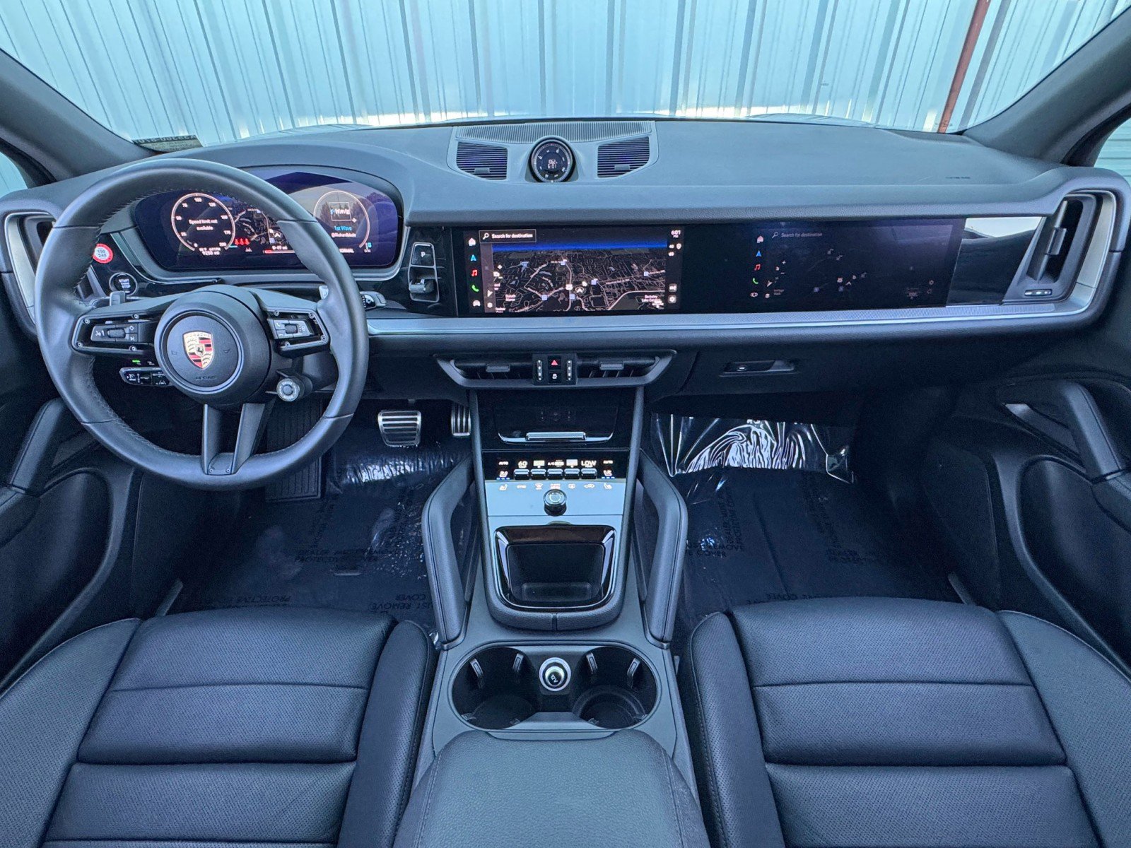 Used 2024 Porsche Cayenne S image 13