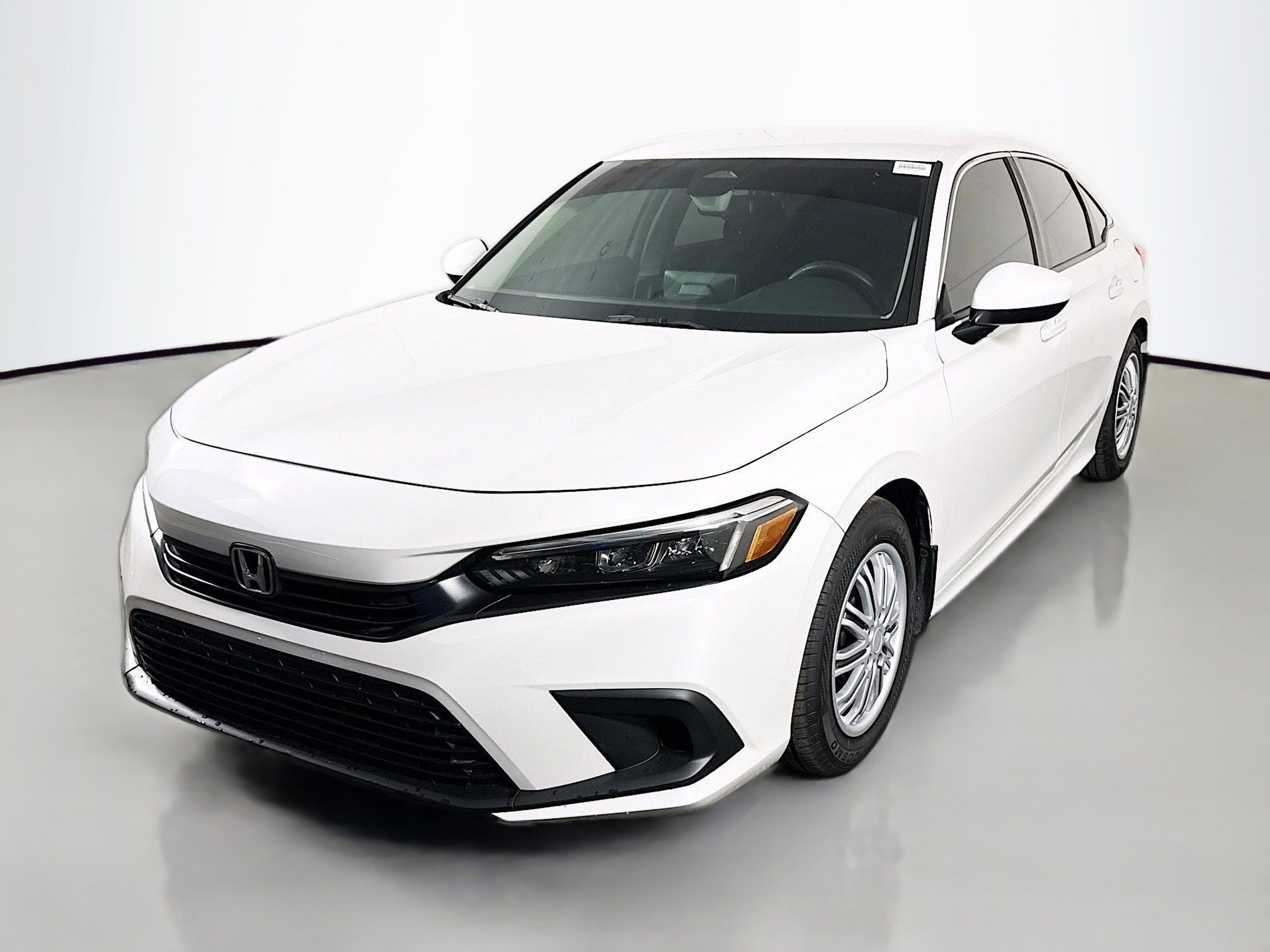 Used 2023 Honda Civic LX image 4