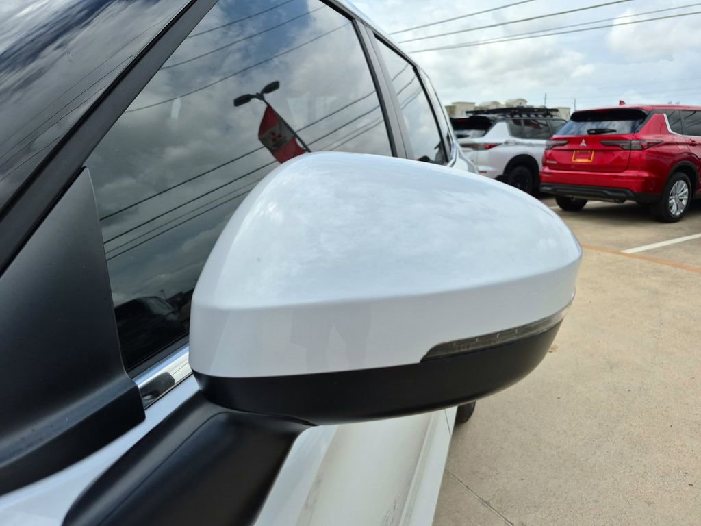 New 2026 Mitsubishi Outlander ES image 31