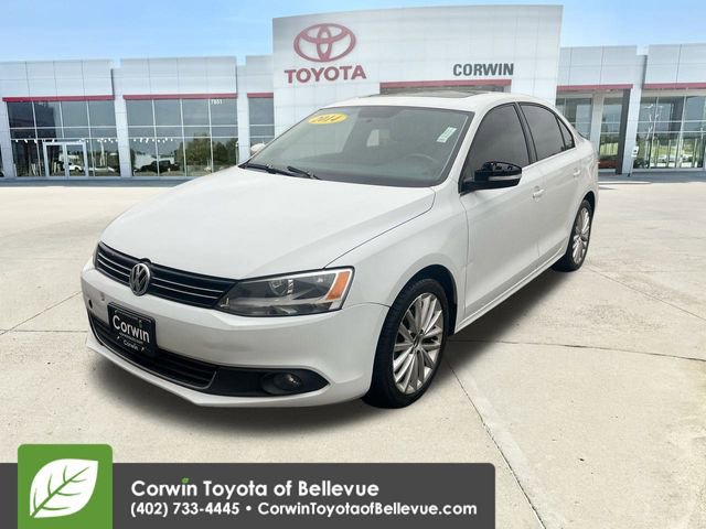 Used 2014 Volkswagen Jetta SEL image 4